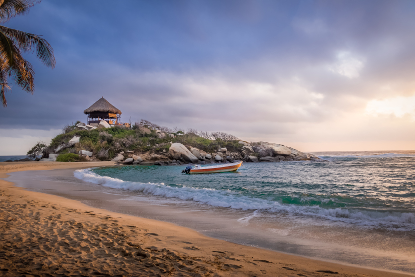 Atardecer en el Cabo San Juan del Guía, Parque Nacional Natural Tayrona, Colombia