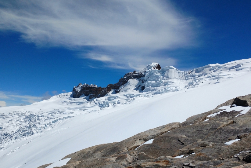 Nieve y espectaculares paisajes en la Sierra Nevada del Cocuy
